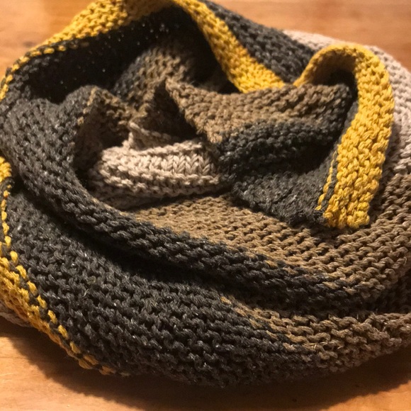 HandKnit by Me 100% Silk Scarf! - Picture 9 of 11